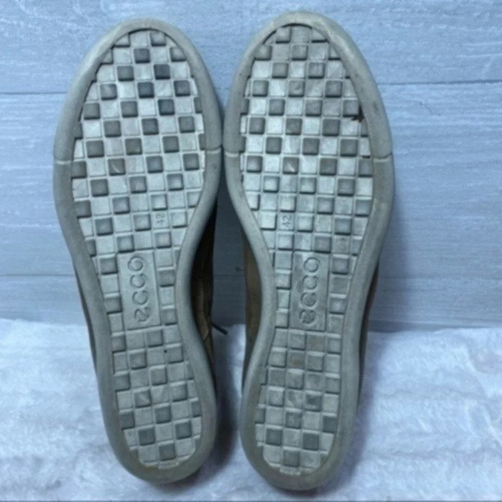 Ecco mens chukka